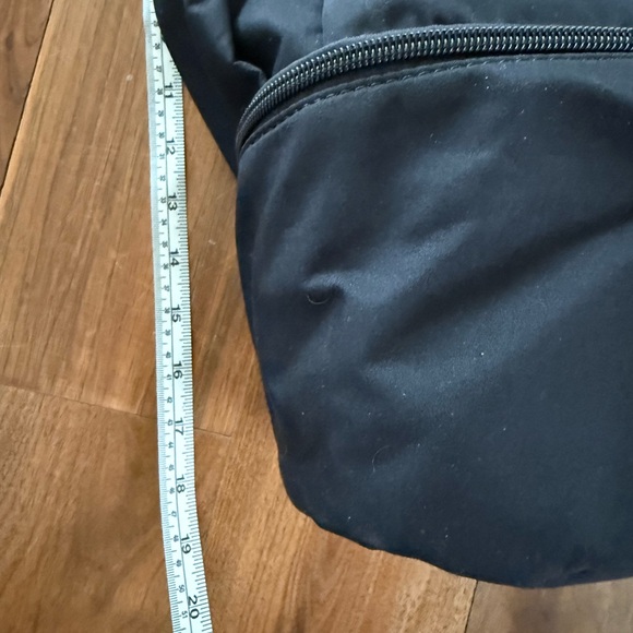 Beyond Yoga Backpack - Picture 4 of 6